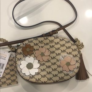 Michael Kors crossbody